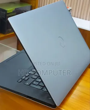 Photo - New Laptop Dell Precision 5540 32GB Intel Core I7 SSD 512GB