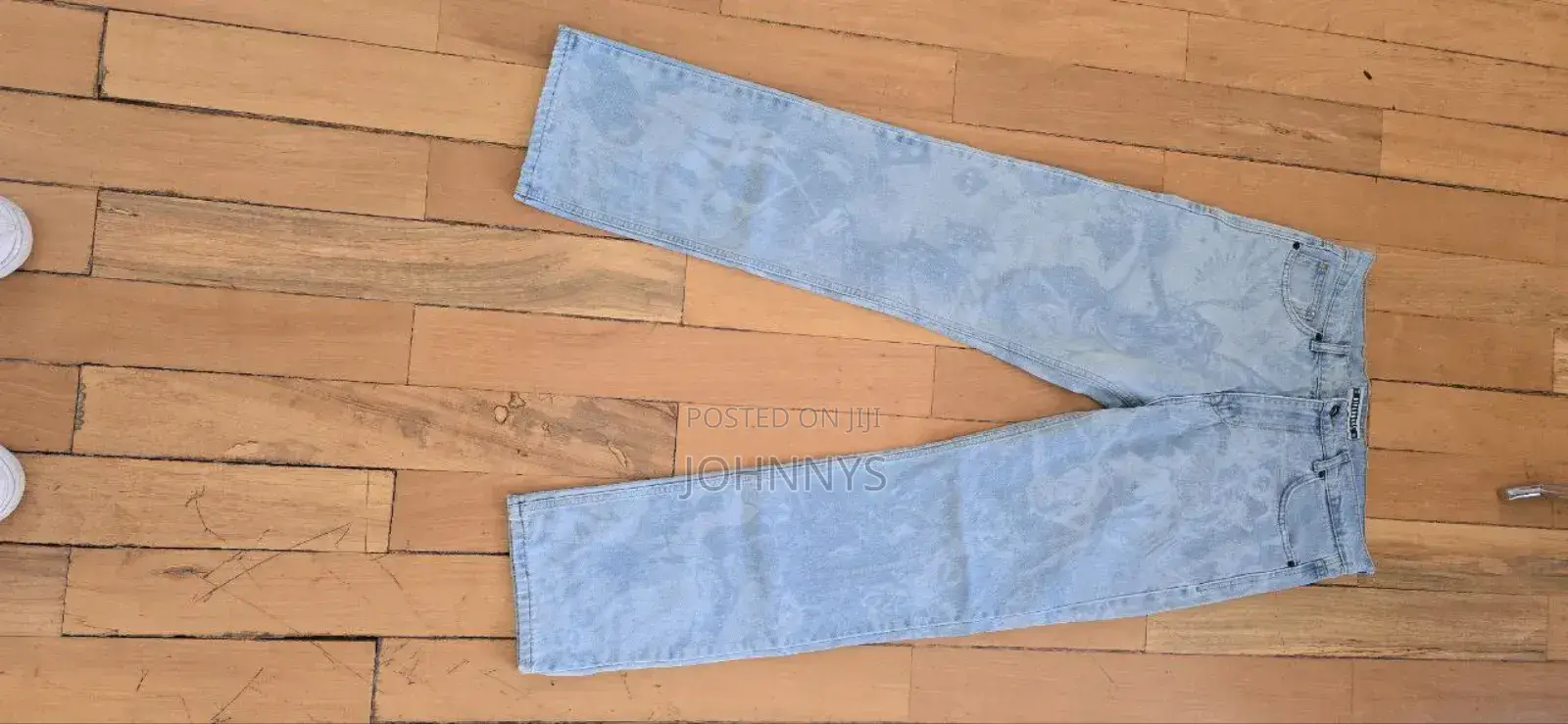 Vintage 90s Levi’S 501 Button Fly. Made in the Usa