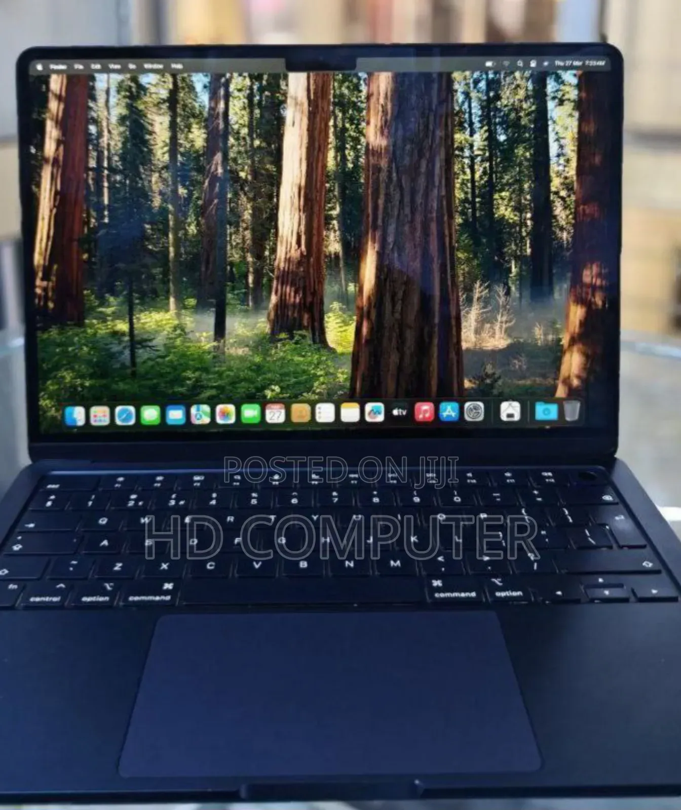 New Laptop Apple MacBook Air 2024 M3 13-Inch 8GB Apple M3 SSD 256GB