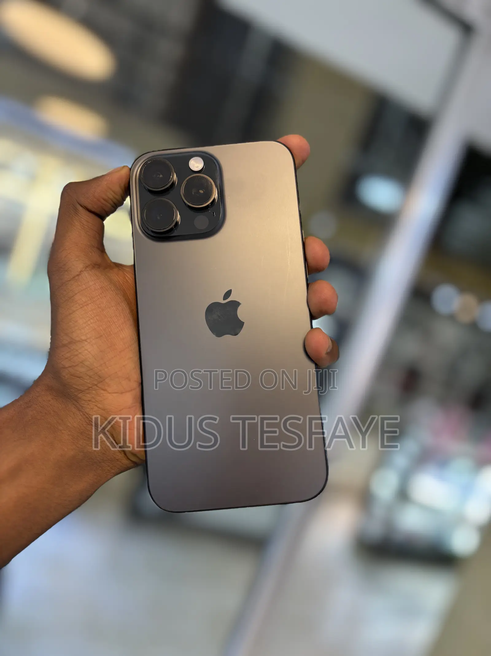 New Apple iPhone 16 Pro Max 256 GB Black