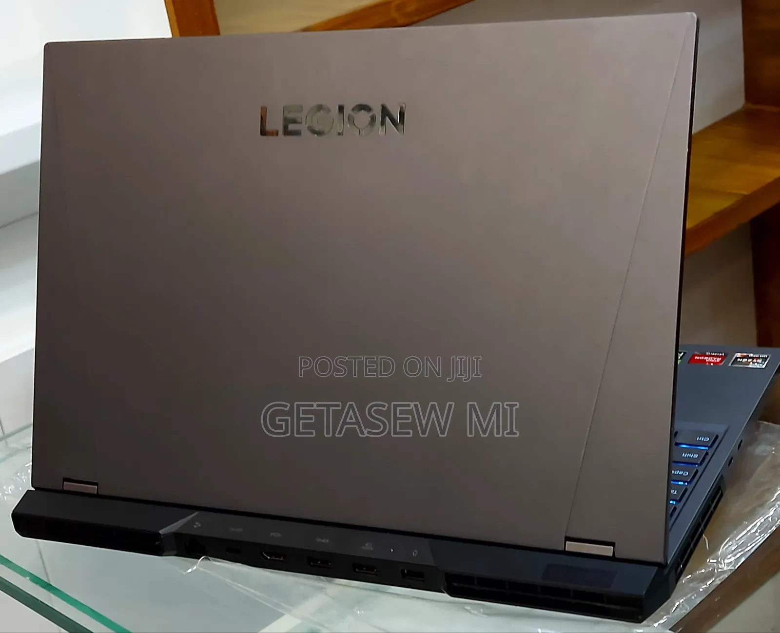 New Laptop Lenovo Legion 5 8GB AMD Ryzen 7 SSD 512GB