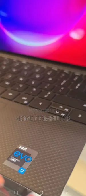 Photo - New Laptop Dell XPS 13 16GB Intel Core I7 SSD 1T