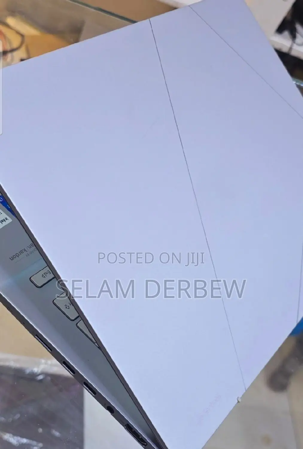 New Laptop Asus ZenBook UX330UA 16GB Intel Core I7 SSD 1T