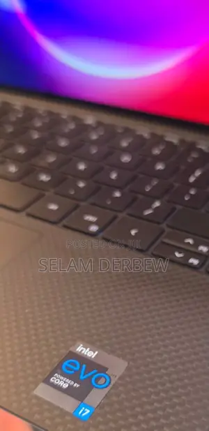 New Laptop Dell XPS 13 16GB Intel Core I7 SSD 1T