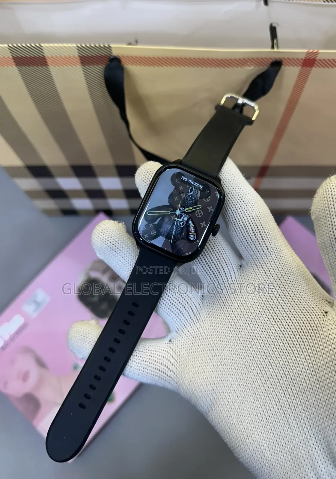 የሴት Smart Watch + Extra Watch + Jewellery Sets + Extra Strap