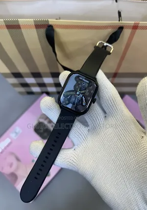 የሴት Smart Watch + Extra Watch + Jewellery Sets + Extra Strap