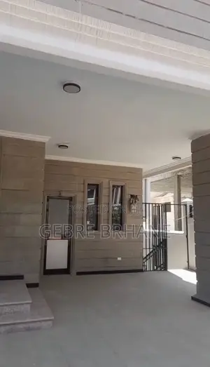 5bdrm Farm House in G+2, Yeka for rent