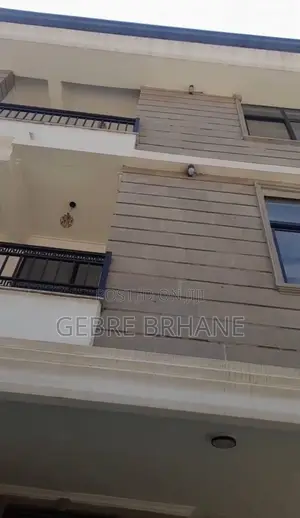 5bdrm Farm House in G+2, Yeka for rent