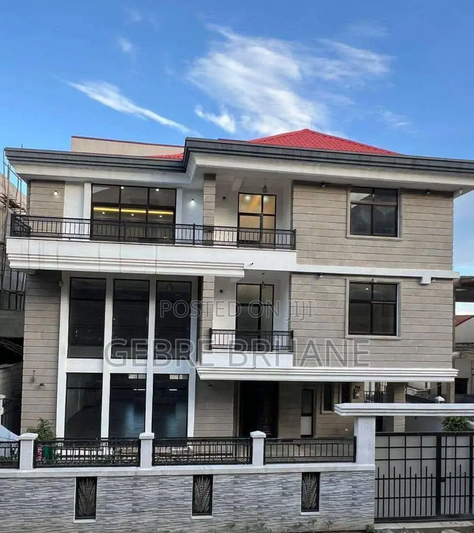 5bdrm Farm House in G+2, Yeka for rent