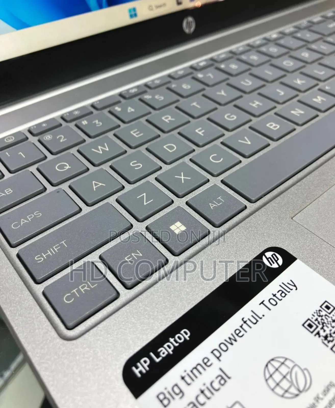 New Laptop HP Pavilion 15 8GB AMD Ryzen 5 SSD 512GB