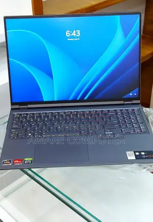 New Laptop Lenovo Legion 5 8GB AMD Ryzen 7 SSD 512GB
