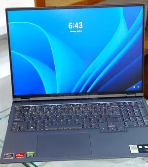 New Laptop Lenovo Legion 5 8GB AMD Ryzen 7 SSD 512GB