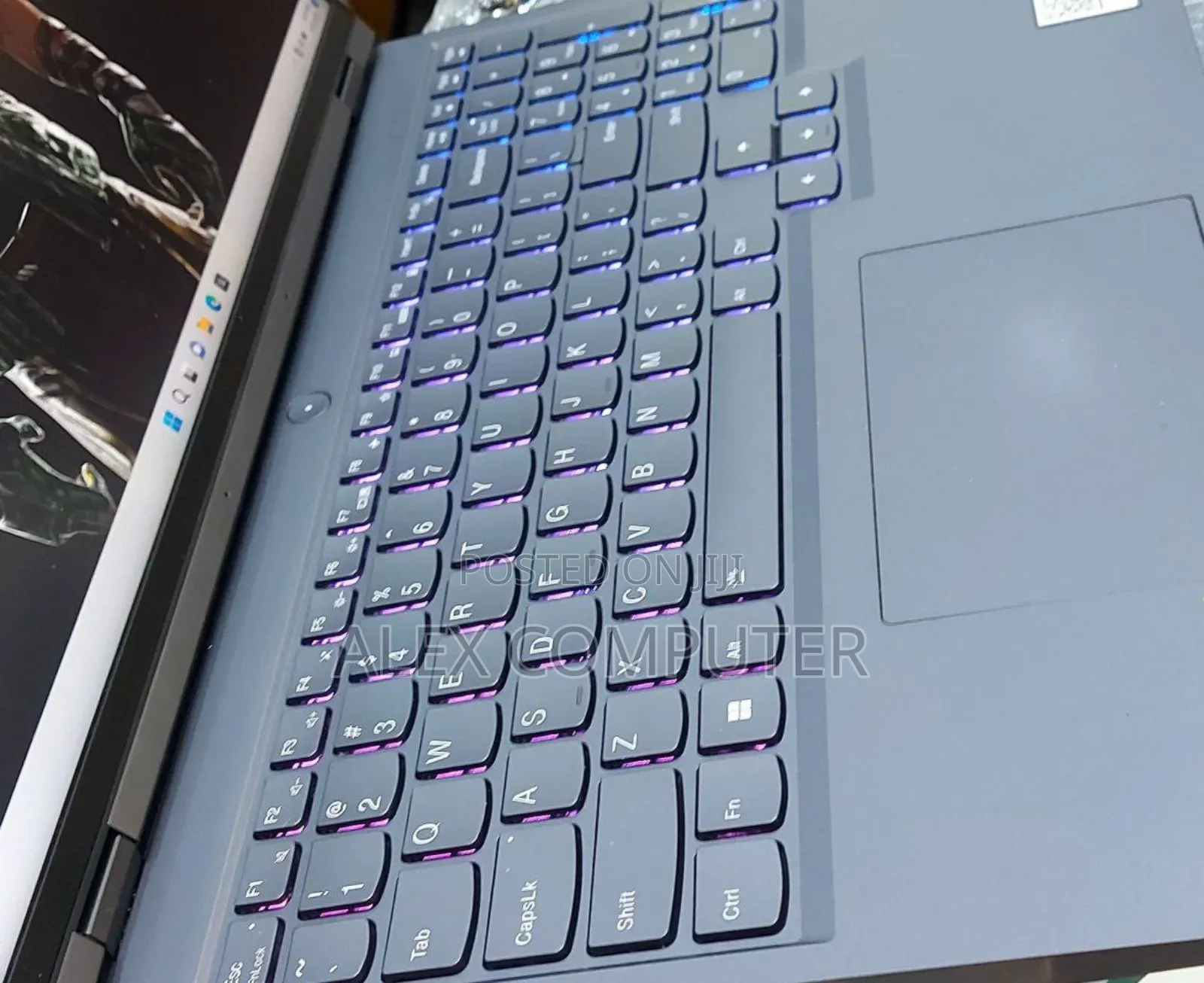 New Laptop Lenovo Legion 5 8GB AMD Ryzen 7 SSD 512GB