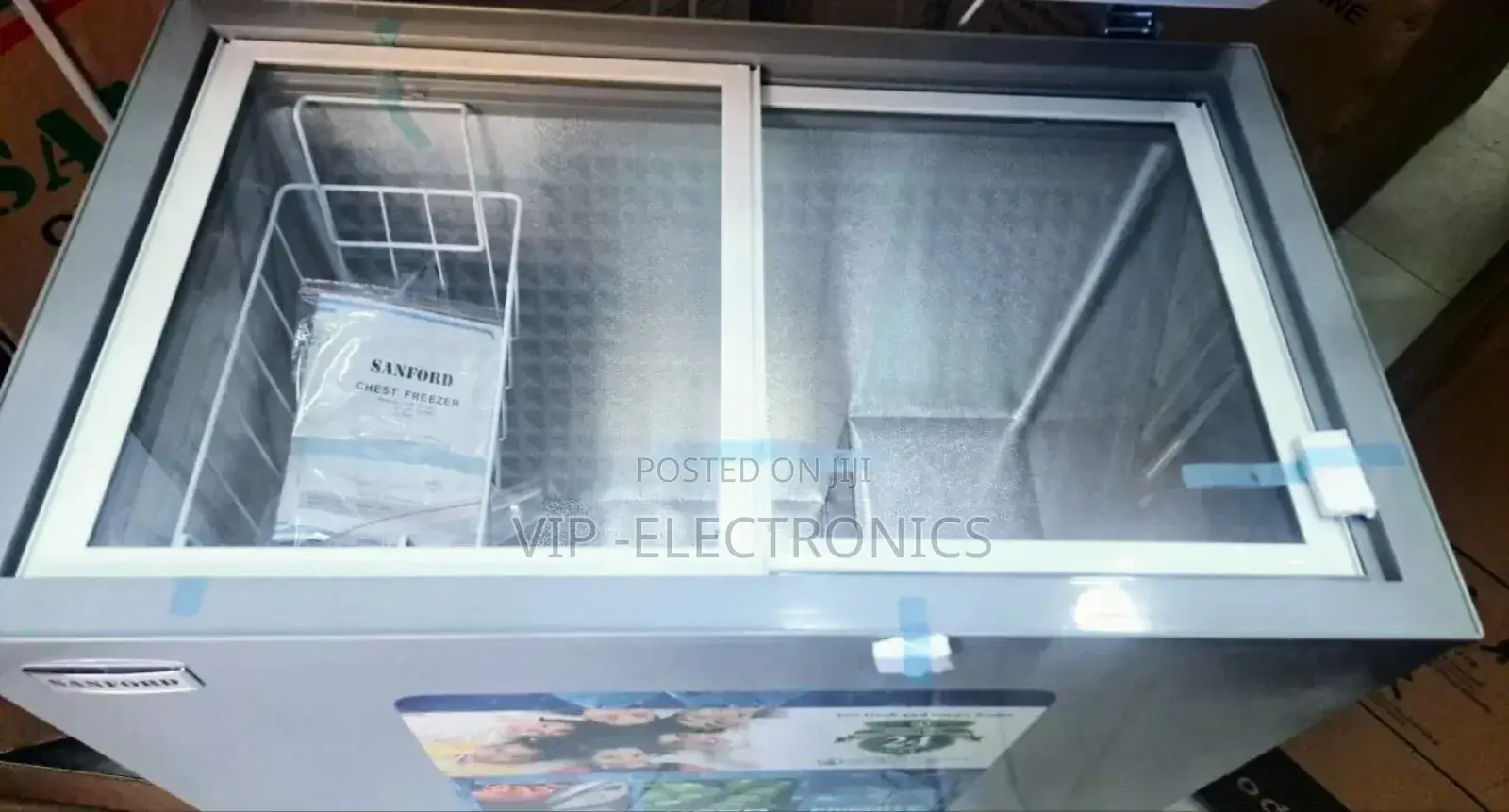 Sanford Chest Freezer 300