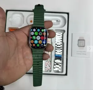 Photo - Series 9 Plus With Five Straps (Amoled Display)