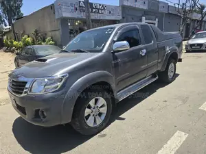 Toyota Hilux 2015 Beige