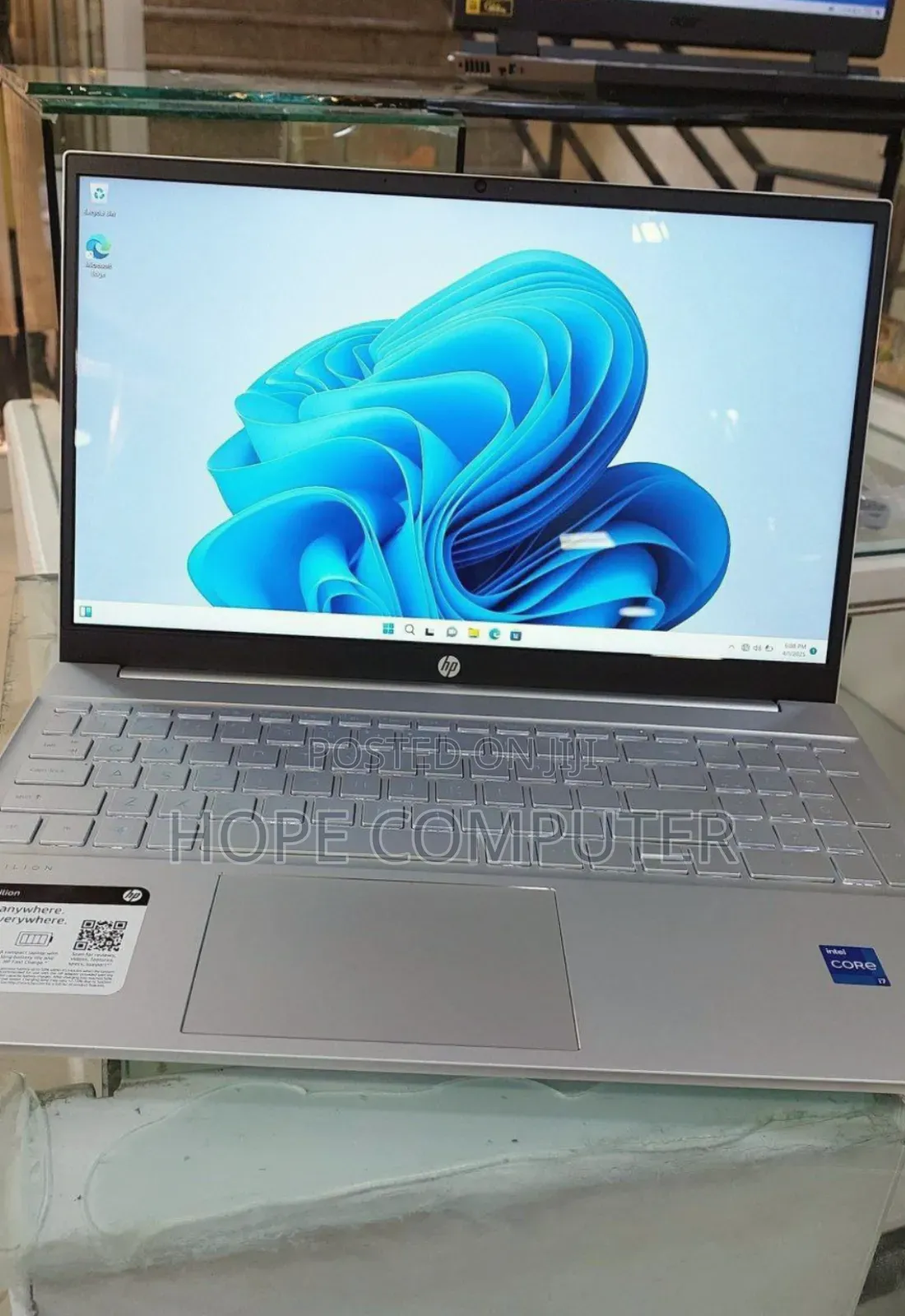 New Laptop HP Pavilion 15 8GB Intel Core I7 SSD 512GB