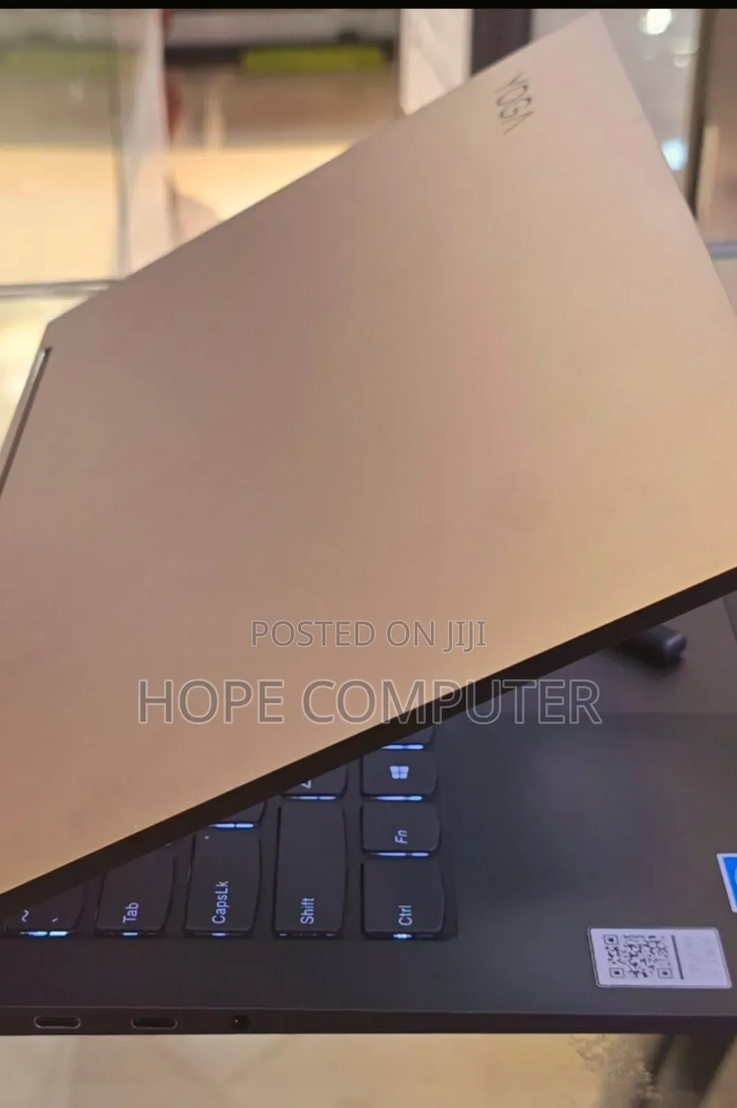 New Laptop Lenovo Yoga 7i 16GB Intel Core I7 SSD 1T