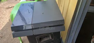 Photo - Original Home Playstation 4