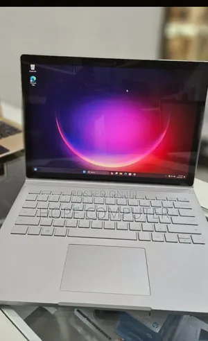 New Laptop Microsoft Surface Book 3 16GB Intel Core I7 SSD 256GB