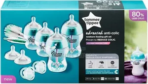 Photo - Tommee Tippee Advanced Anti-Colic Newborn Baby Bottle