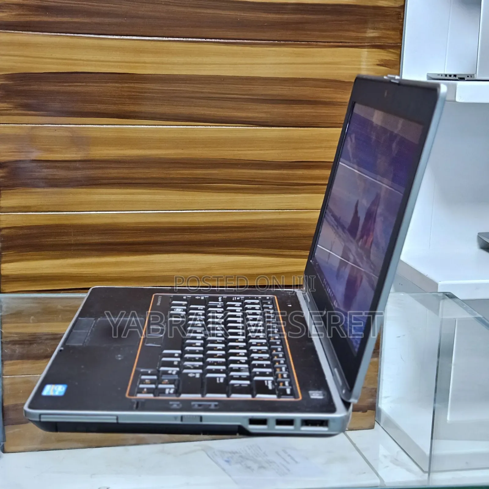 Laptop Dell Latitude E6420 4GB Intel Core I5 HDD 500GB