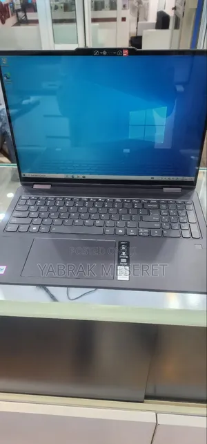 New Laptop Lenovo Yoga 7i 16GB Intel Core Ultra 7 SSD 1T
