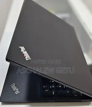 Photo - New Laptop Lenovo ThinkPad Yoga 8GB Intel Core I7 SSD 512GB