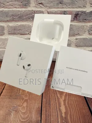 Photo - Apple Airpods Pro 3rd Generation Headphone With Magsafe Case