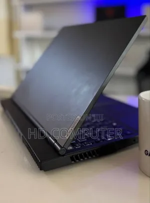 New Laptop Lenovo Legion 5 16GB AMD Ryzen 5 SSD 512GB