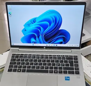 Photo - New Laptop HP 16GB Intel Core I3 SSD 512GB