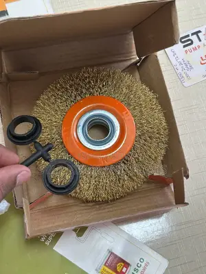 Photo - Wire Wheel Brush