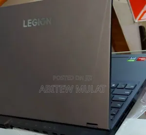 New Laptop Lenovo Legion 5 8GB AMD Ryzen 7 SSD 512GB
