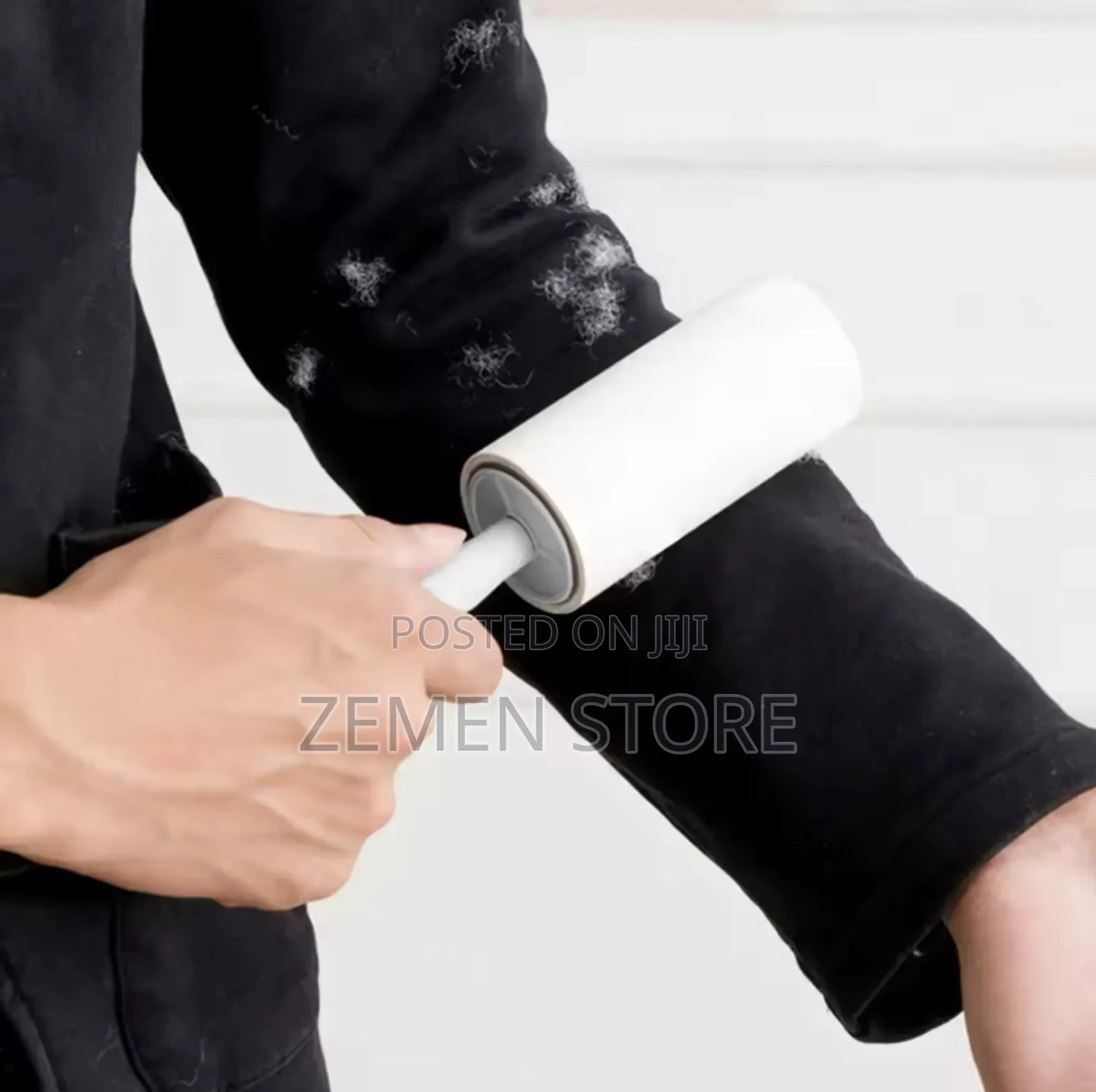 Lint Roller With 3 Refills – Quick Easy Cleaning