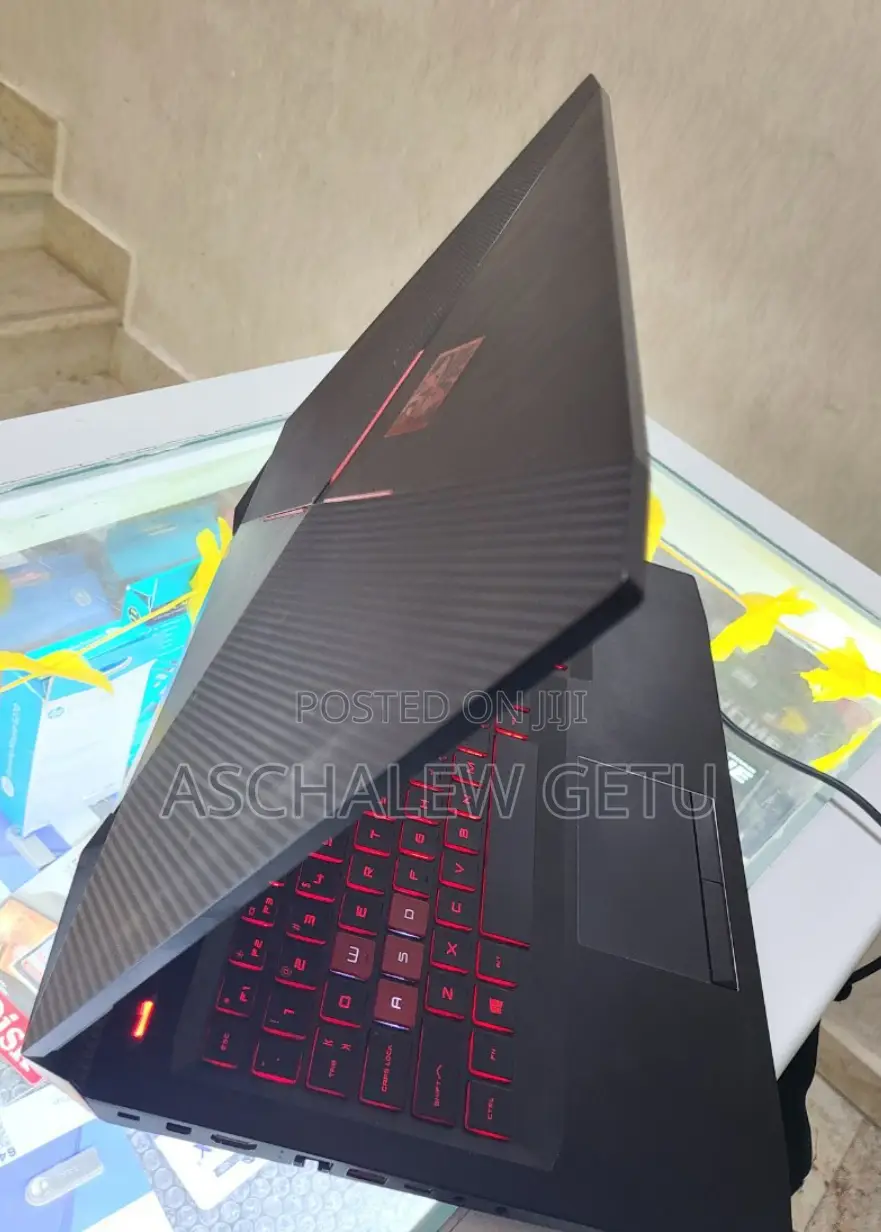 New Laptop HP Omen X 8GB Intel Core I5 SSD 128GB