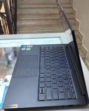 New Laptop Lenovo Yoga 7i 16GB Intel Core I7 SSD 512GB