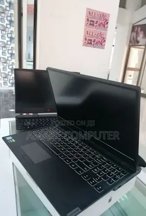 New Laptop Lenovo 16GB Intel Core I7 SSD 512GB