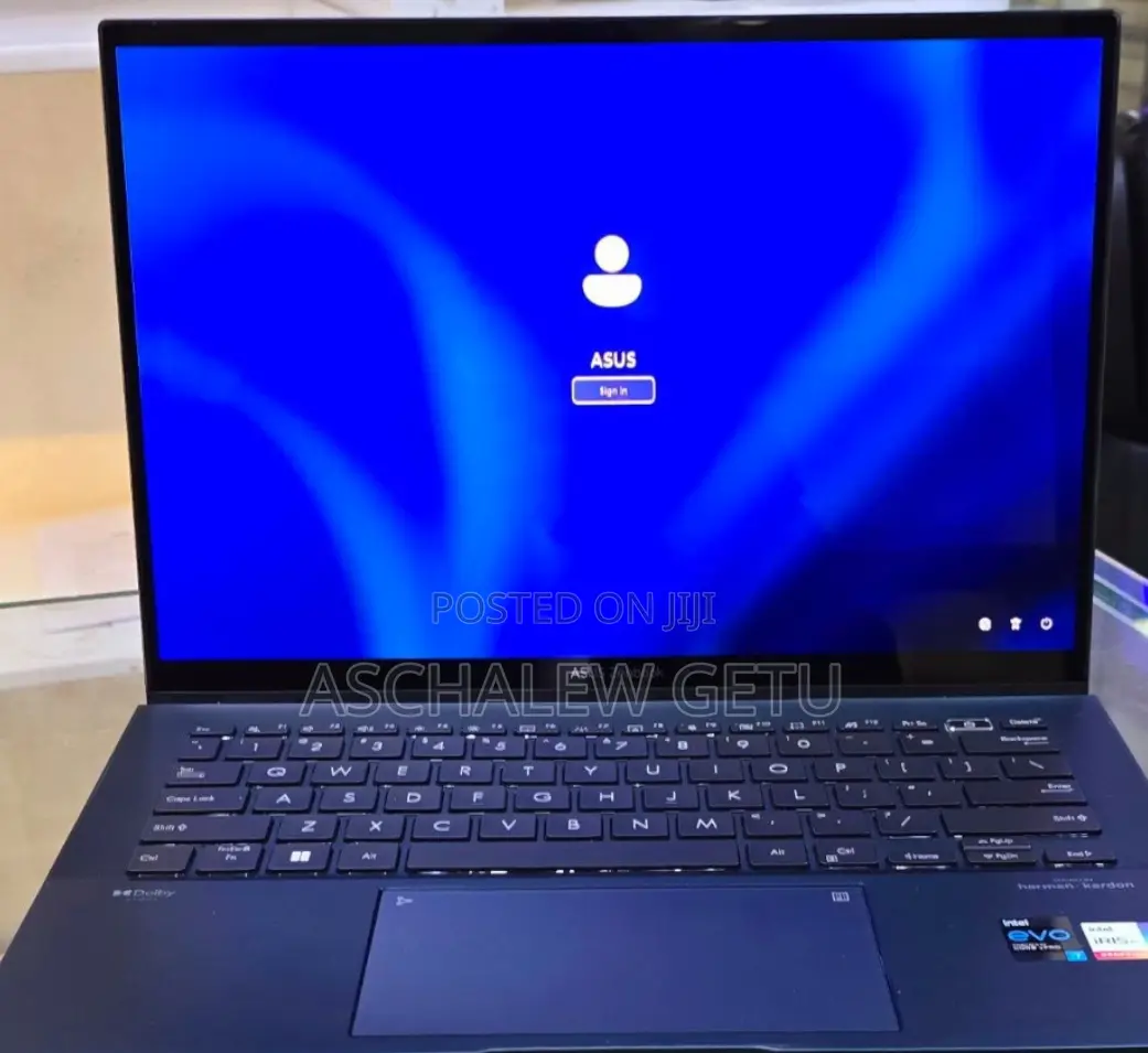 New Laptop Asus Zenbook 14 UX434 16GB Intel Core I7 SSD 1T