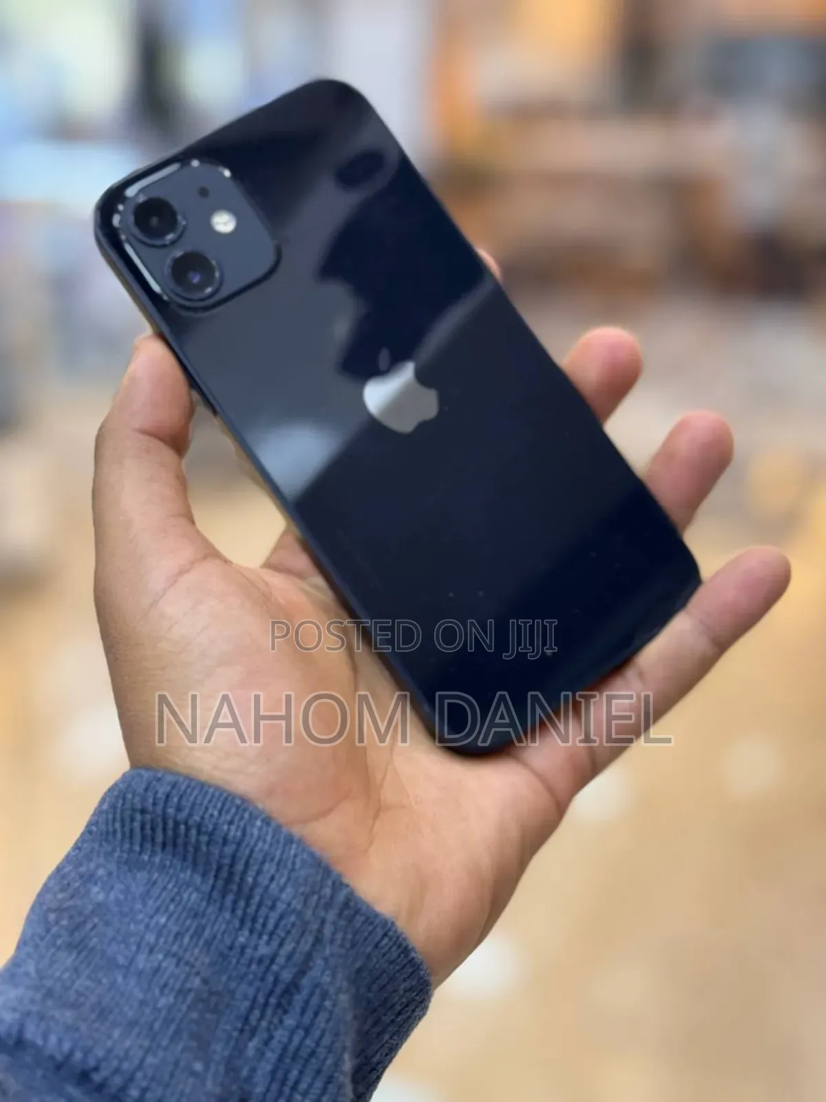 Apple iPhone 12 64 GB