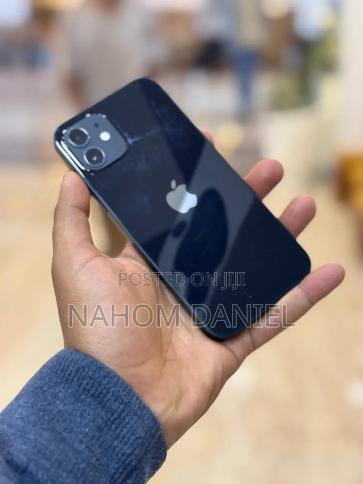 Apple iPhone 12 64 GB