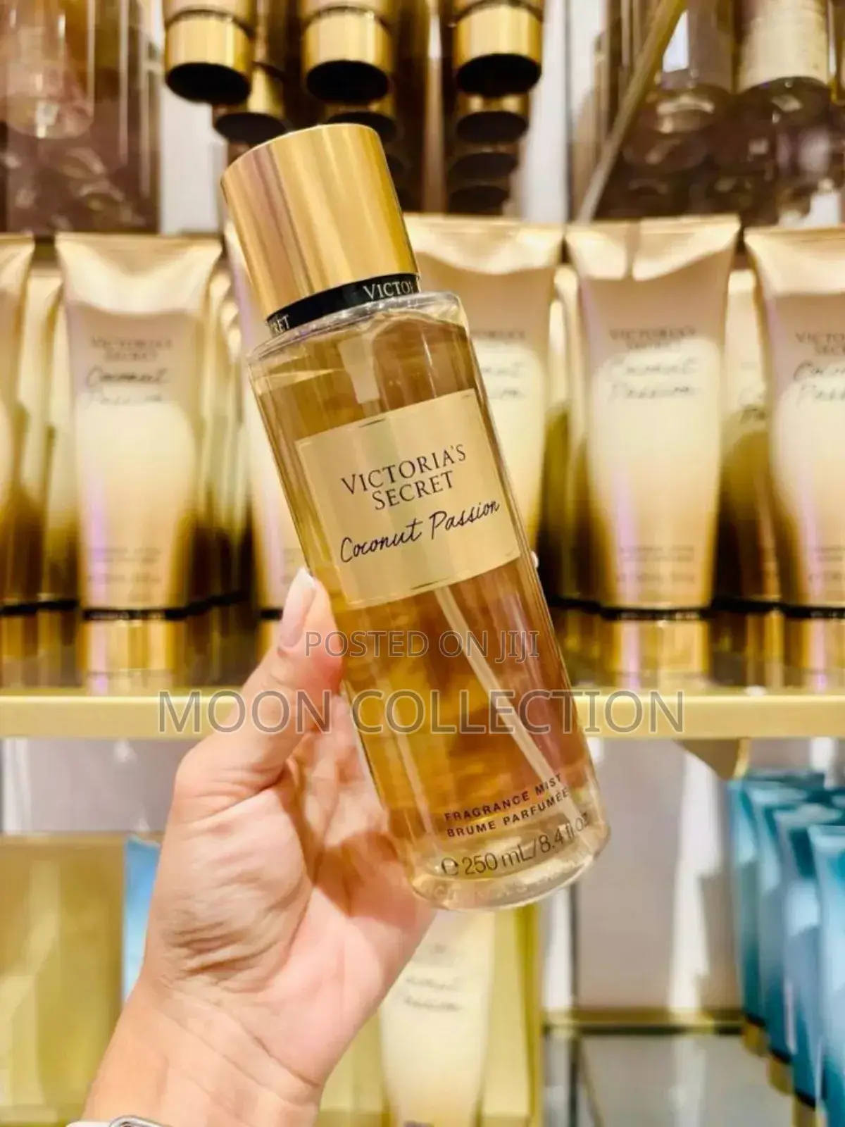 Victoria's Secret Body Mist(Coconut Passion )
