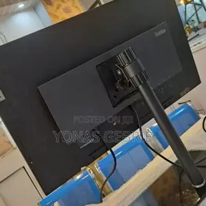 Lenovo Monitor