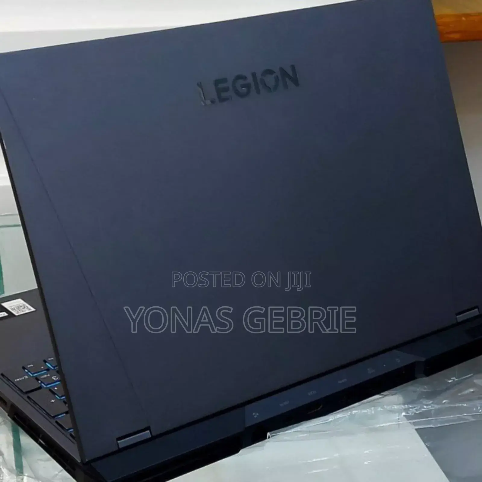 New Laptop Lenovo Legion 5 8GB AMD Ryzen 7 SSD 512GB