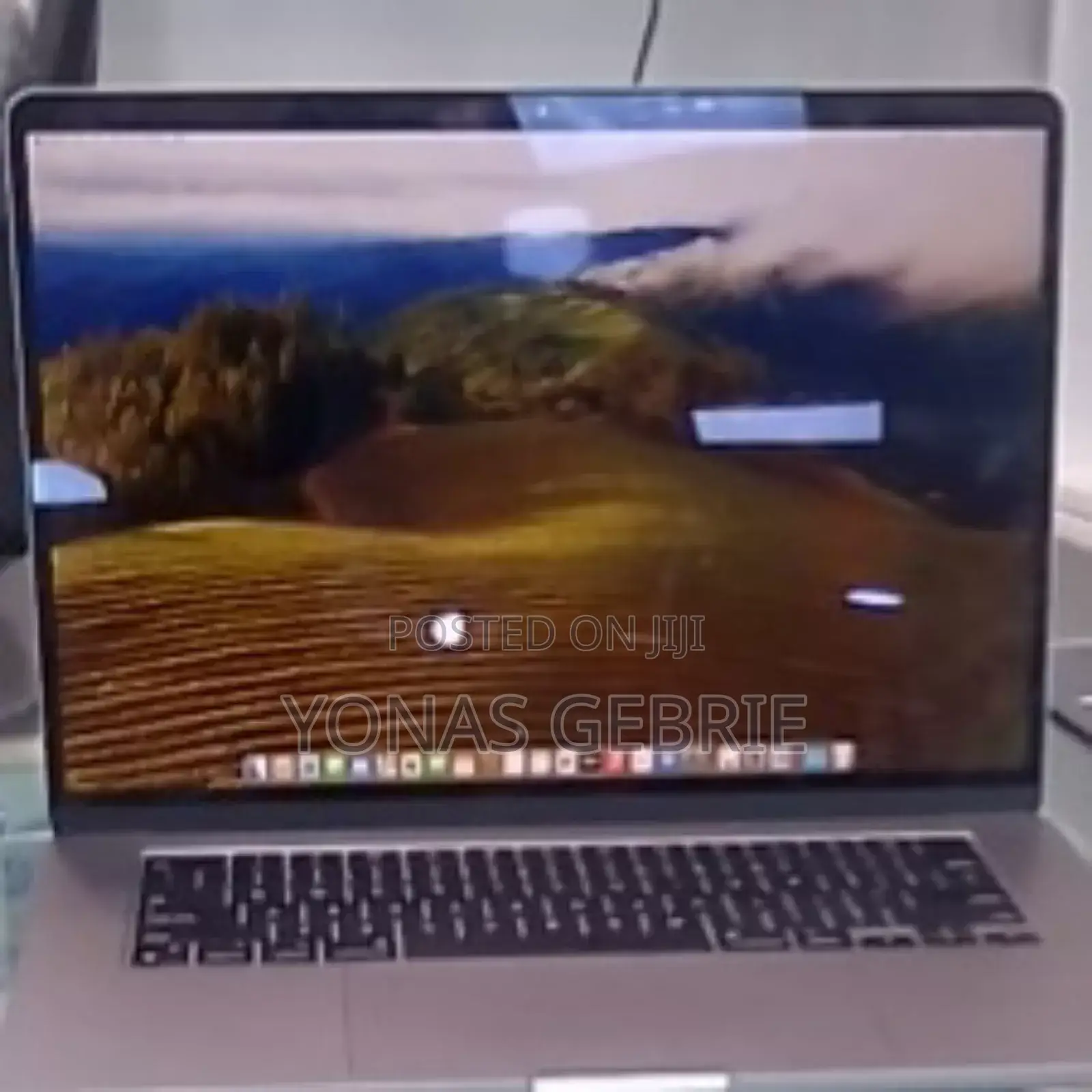 New Laptop Apple MacBook Air 2024 M3 15-Inch 8GB Apple M3 SSD 256GB