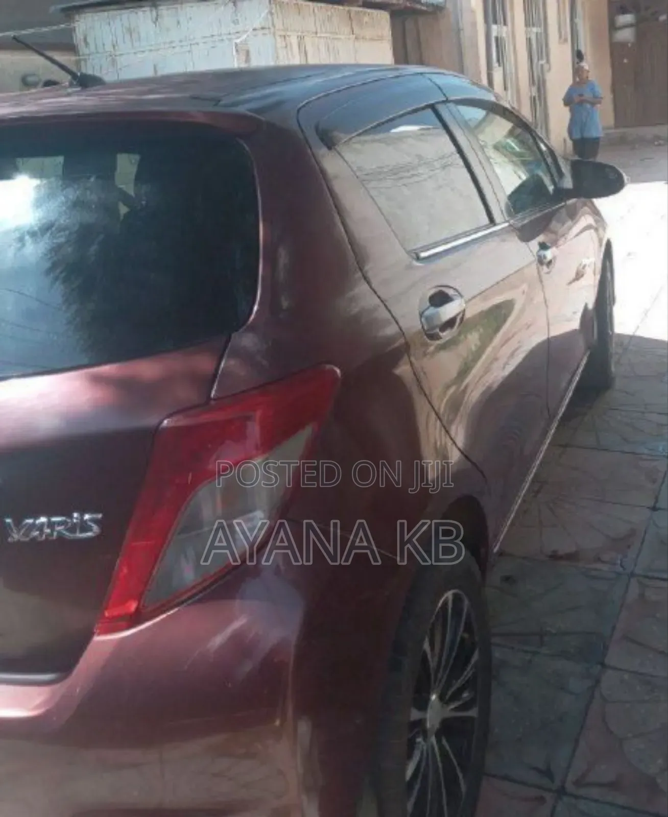 Toyota Yaris 2012 Blue