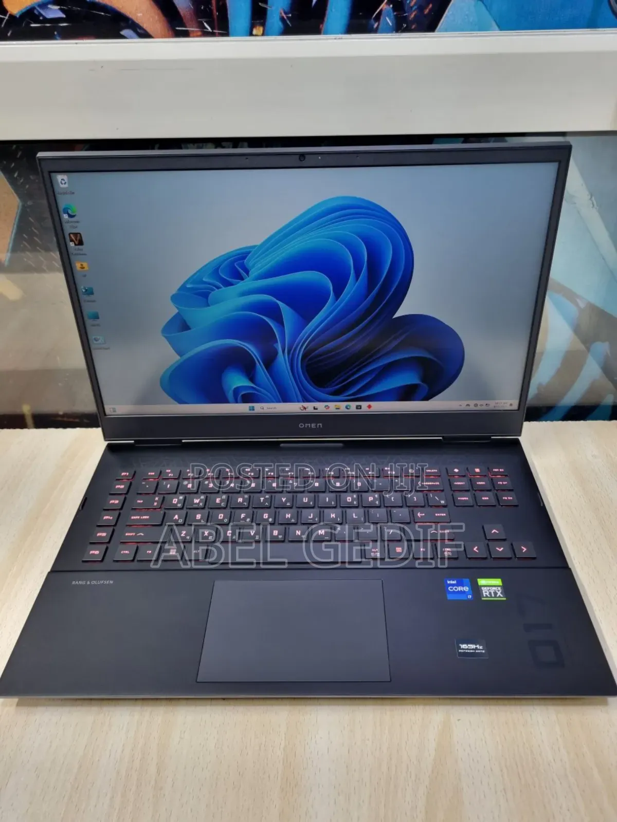 New Laptop HP Omen 17 16GB Intel Core I7 SSD 1T