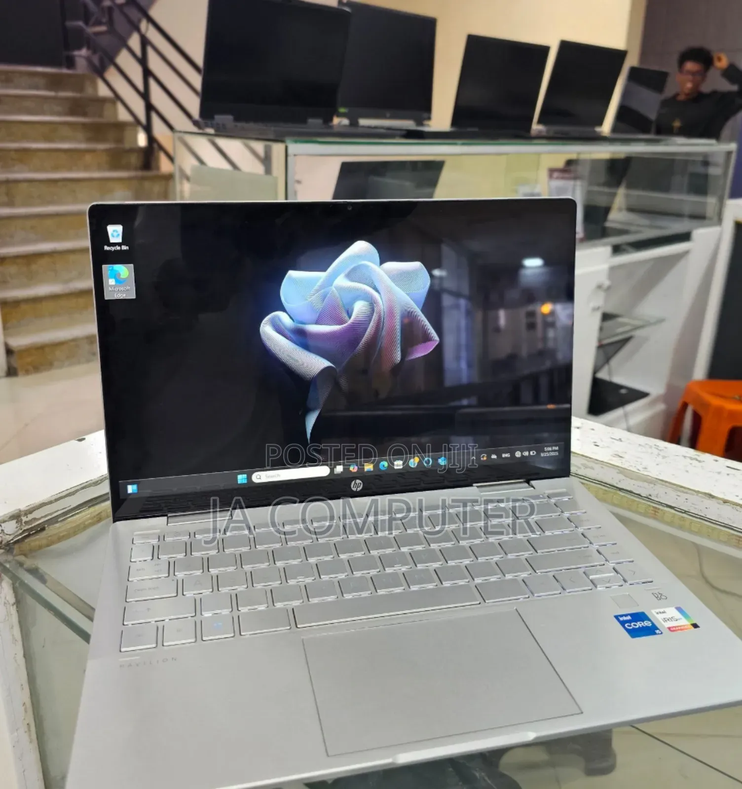 New Laptop HP Pavilion 15 8GB Intel Core I5 SSD 512GB