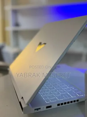 New Laptop HP Victus 16 16GB AMD Ryzen 7 SSD 1T