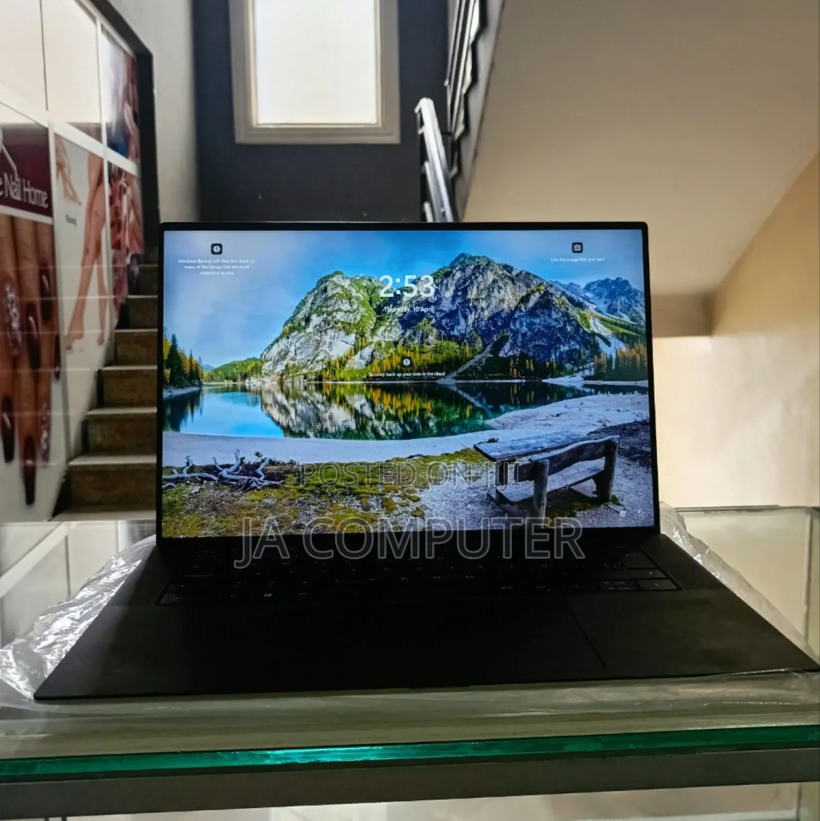 New Laptop Dell XPS 15 16GB Intel Core I7 SSD 512GB