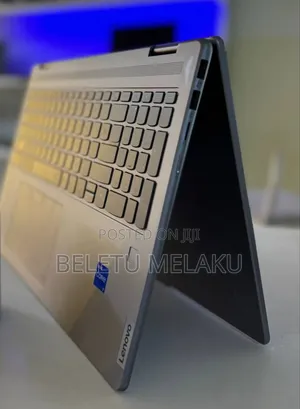 New Laptop Lenovo Yoga 7i 16GB Intel Core I7 SSD 1T